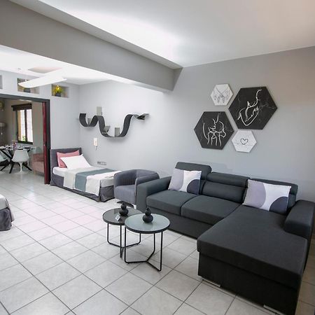 Castle View Luxury Apartment With Free Private Parking Kavala Exterior foto